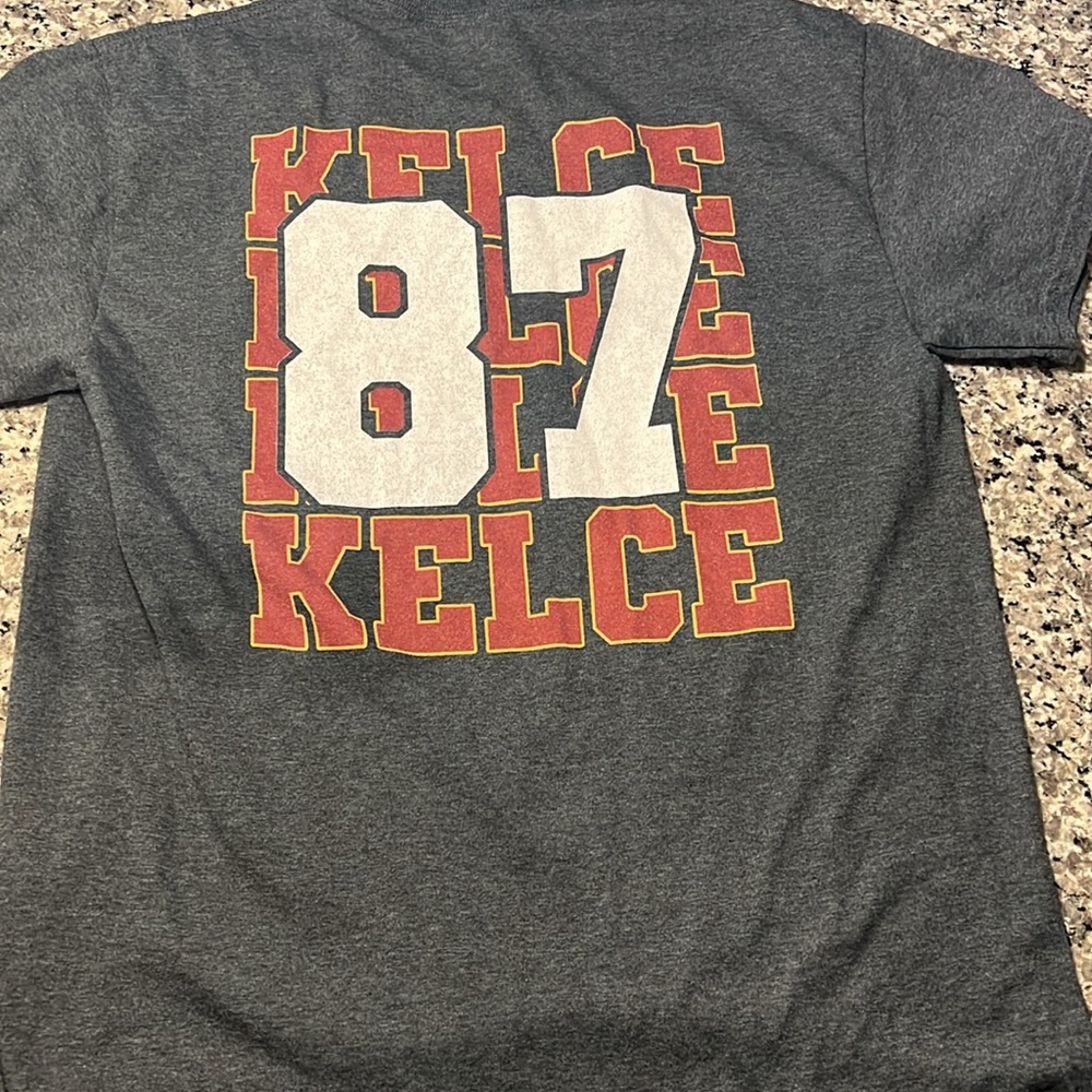 Size medium women’s - Picture 2 of 2